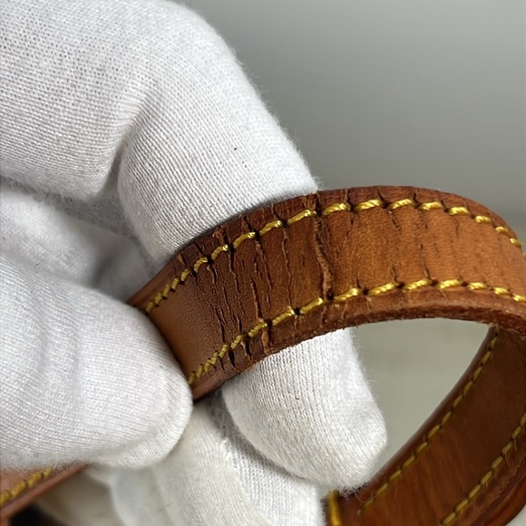 Louis Vuitton LV Shoulder Bag Saint Germain ✅COA Included - Picture 15 of 16